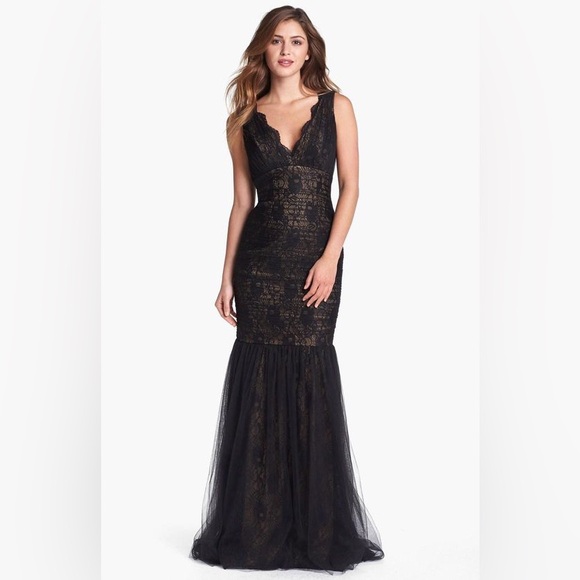 Monique Lhuillier Dresses & Skirts - Monique Lhuillier Lusting Over You Black Gown $598